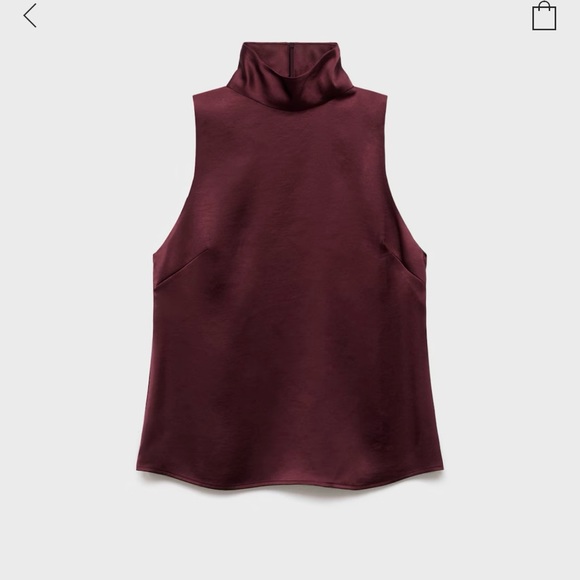 NWT High neck collar blouse - Picture 3 of 4